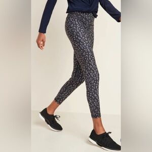 Old Navy Active Leopard Print Elevate Go-Dry 7/8 Leggings Size Large